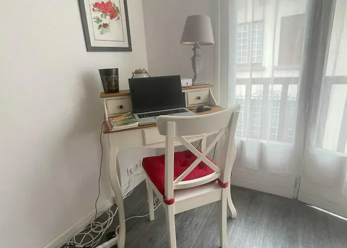 아파트 Grand T2 De Charme Plages Et Commerces A Pieds 씨부르